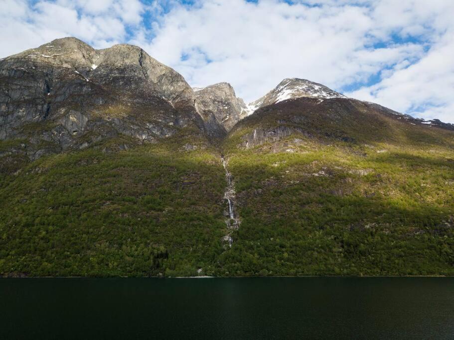 Lake View Apartment, Oldedalen Stryn Exteriör bild